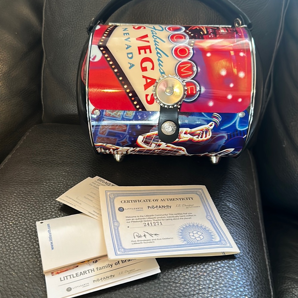 Little Earth Road Flair purse Las Vegas, Swarovski Crystals